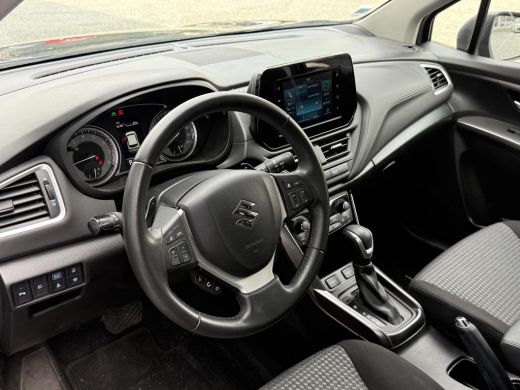 Suzuki S-Cross 1.5 Hybrid Select **STOELVERWARMING/ DODEHOEK DETECTIE/ KEYLESS/ 36 MAANDEN GARANTIE** ActivLease financial lease