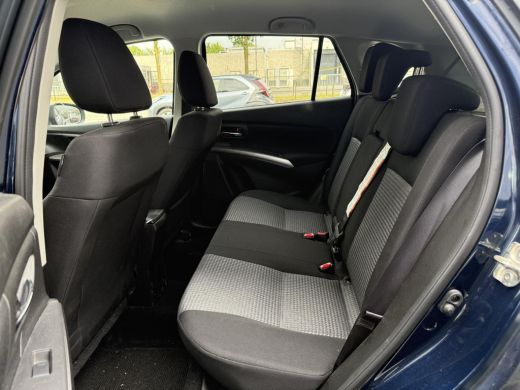 Suzuki S-Cross 1.5 Hybrid Select **STOELVERWARMING/ DODEHOEK DETECTIE/ KEYLESS/ 36 MAANDEN GARANTIE** ActivLease financial lease