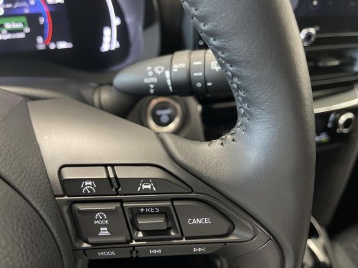 Toyota Yaris Cross 1.5 Hybrid 115 First Edition ActivLease financial lease