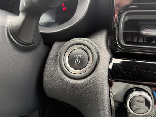 Toyota Yaris Cross 1.5 Hybrid 115 First Edition **STOEL EN STUURWIELVERWARMING/ KEYLESS/ ADAPTIEF CRUISE CONTROL/ 36... ActivLease financial lease