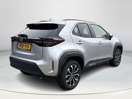 Toyota Yaris Cross 1.5 Hybrid 115 First Edition **STOEL EN STUURWIELVERWARMING/ KEYLESS/ ADAPTIEF CRUISE CONTROL/ 36... ActivLease financial lease