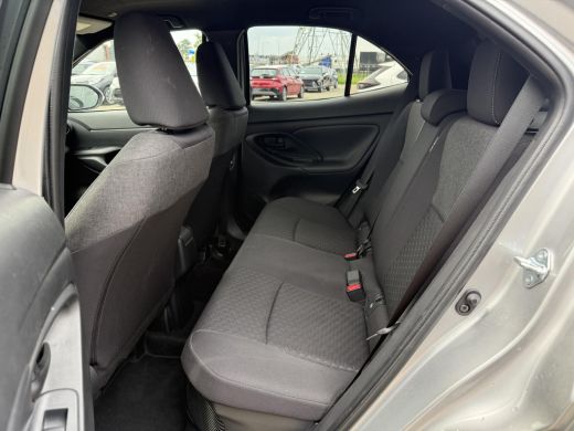 Toyota Yaris Cross 1.5 Hybrid 115 First Edition **STOEL EN STUURWIELVERWARMING/ KEYLESS/ ADAPTIEF CRUISE CONTROL/ 36... ActivLease financial lease