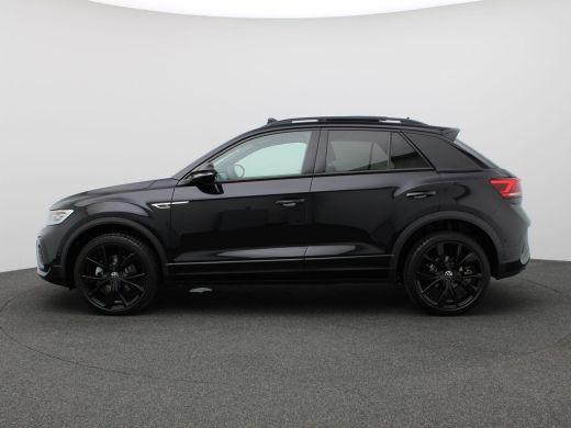 Volkswagen T-Roc 1.5 TSI R-Line Business 150PK DSG Trekhaak, Pano-Schuifdak, 19" LM Velgen, Black Style, LED-Matri... ActivLease financial lease