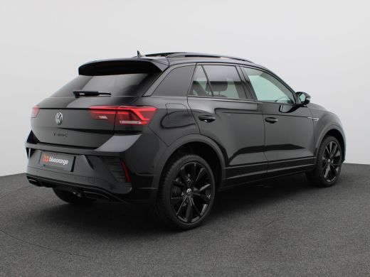 Volkswagen T-Roc 1.5 TSI R-Line Business 150PK DSG Trekhaak, Pano-Schuifdak, Side Assist, Black Style, LED-Matrix,... ActivLease financial lease