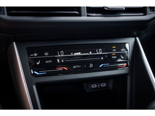 Volkswagen Taigo Life Edition | 'App-Connect' smartphone integratie | 'We Connect Plus' (abonnement 12 maanden) | ... ActivLease financial lease