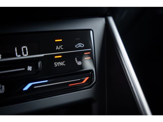 Volkswagen Taigo Life Edition | 'App-Connect' smartphone integratie | 'We Connect Plus' (abonnement 12 maanden) | ... ActivLease financial lease