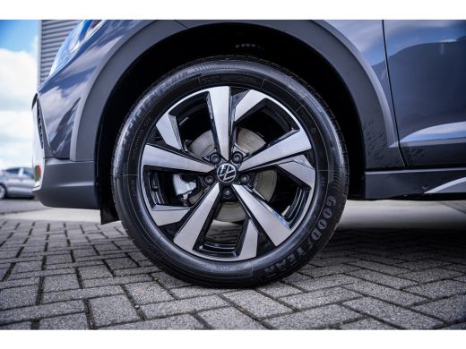 Volkswagen Taigo Life Edition | 'App-Connect' smartphone integratie | 'We Connect Plus' (abonnement 12 maanden) | ... ActivLease financial lease