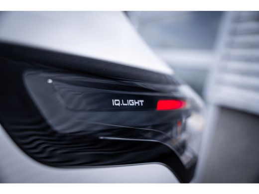 Volkswagen Tiguan Life Edition - eHybrid | 'App-Connect' draadloze smartphone integratie | Automatische afstandsreg... ActivLease financial lease