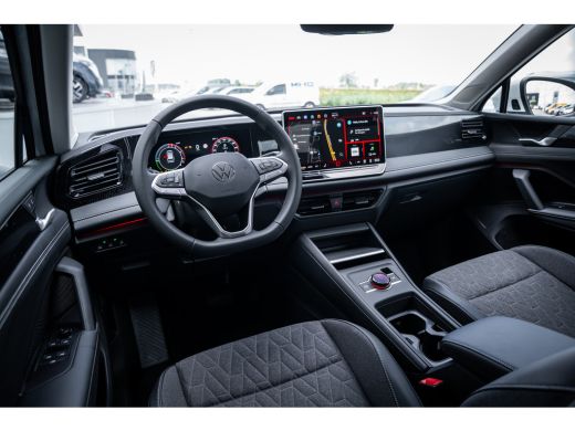 Volkswagen Tiguan Life Edition - eHybrid | 'App-Connect' draadloze smartphone integratie | Automatische afstandsreg... ActivLease financial lease
