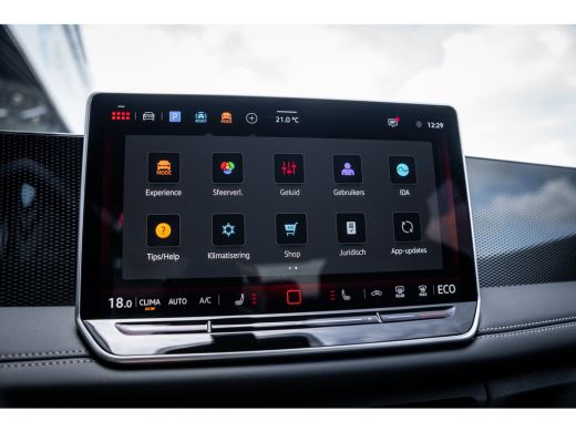 Volkswagen Tiguan Life Edition - eHybrid | 'App-Connect' draadloze smartphone integratie | Automatische afstandsreg... ActivLease financial lease