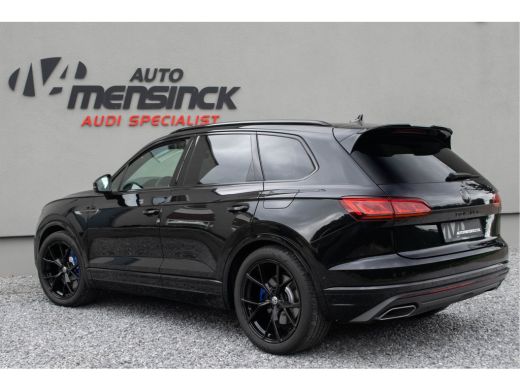 Volkswagen Touareg 3.0 TSI eHybrid 4MOTION / Luchtvering/ Adaptive Cruise Control/ Trekhaak/ Panoramadak/ 280kW (381kW) ActivLease financial lease