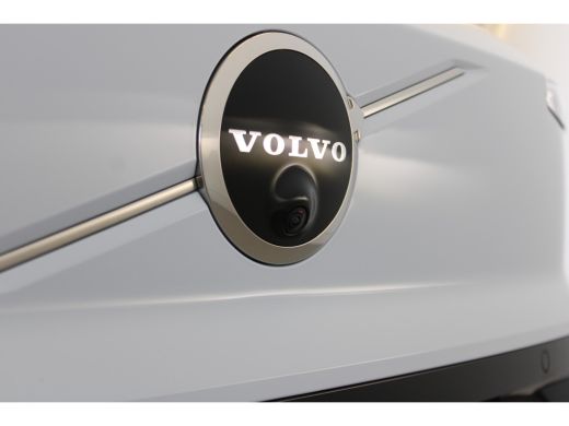 Volvo  EX30 Twin Performance 428PK Ultra 69kWh | 20'' Velgen | Getint Glas | Stoelverw | Panoramadak ActivLease financial lease