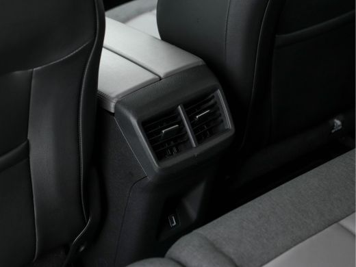 Citroën C5 Aircross 1.5 BlueHDI Business-Plus (INCL-BTW) *LEATHER-MICROFIBRE | NAVI-FULLMAP | FULL-LED | KEYLESS | TO... ActivLease financial lease