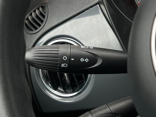 Fiat 500 1.0 70 pk Hybrid Cult | Airco | DAB ontvanger ActivLease financial lease