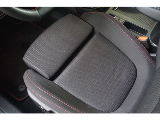 Ford Focus 1.0 EcoBoost Hybrid ST Line X | Automaat | Trekhaak Wegklapbaar | Winter Pakket | BTW-Auto | ActivLease financial lease