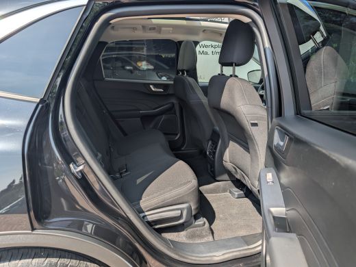 Ford Kuga 2.5 PHEV 243pk Titanium | Camera | Adap. Cruise | Keyless | Carplay | Navi | Panoramadak | 19"LMV | ActivLease financial lease