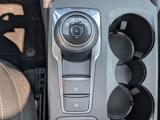 Ford Kuga 2.5 PHEV 243pk Titanium | Camera | Adap. Cruise | Keyless | Carplay | Navi | Panoramadak | 19"LMV | ActivLease financial lease