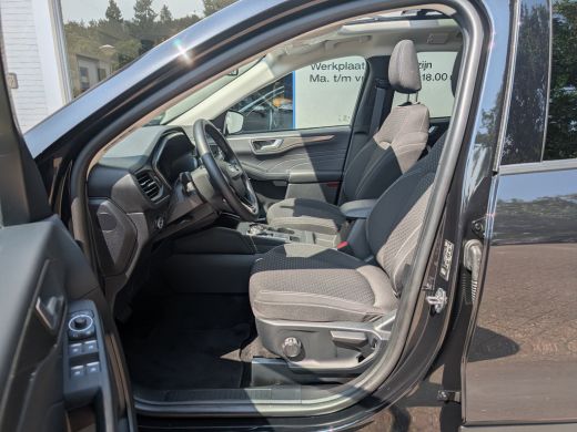 Ford Kuga 2.5 PHEV 243pk Titanium | Camera | Adap. Cruise | Keyless | Carplay | Navi | Panoramadak | 19"LMV | ActivLease financial lease