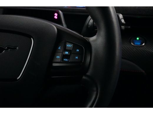 Ford Mustang Mach-E Mach-E Extended AWD 98 kWh | Pano-dak | B&O Audio | Memory stoel | 360 Camera | Technology pack+ ... ActivLease financial lease