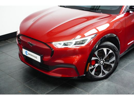 Ford Mustang Mach-E Mach-E Extended AWD 98 kWh | Pano-dak | B&O Audio | Memory stoel | 360 Camera | Technology pack+ ... ActivLease financial lease