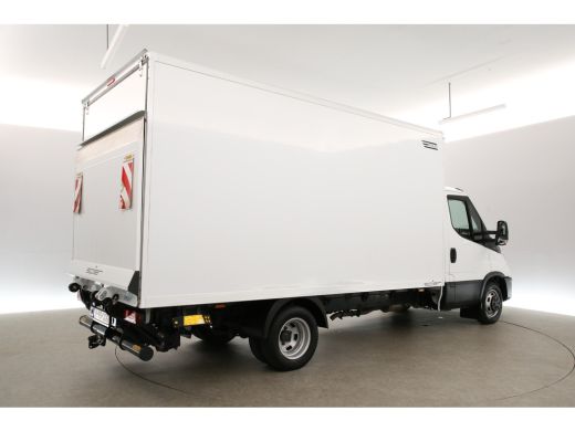 Iveco Daily 35C16H 2.3 410 157PK Dubbellucht 3500kg Trekgew. Laadklep Bakwagen Laadbak Airco 3 Persoons Trekhaak ActivLease financial lease