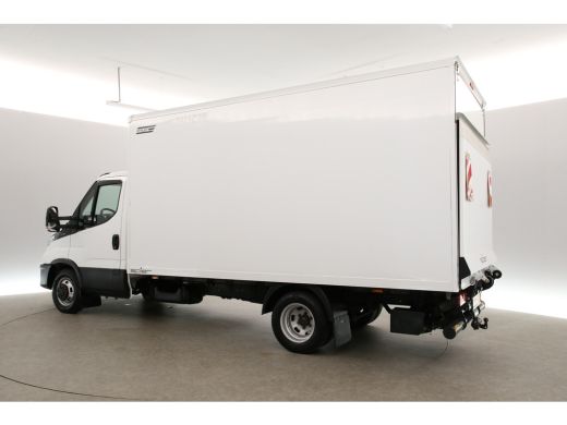 Iveco Daily 35C16H 2.3 410 157PK Dubbellucht 3500kg Trekgew. Laadklep Bakwagen Laadbak Airco 3 Persoons Trekhaak ActivLease financial lease