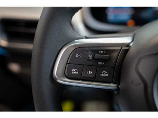 Jeep Avenger Summit 54 kWh | Infotainment Pakket | Winterpakket | Warmtepomp | Camera | Navigatie | 18 Inch Li... ActivLease financial lease