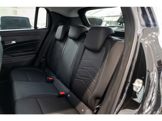 Jeep Avenger Summit 54 kWh | Infotainment Pakket | Winterpakket | Warmtepomp | Camera | Navigatie | 18 Inch Li... ActivLease financial lease