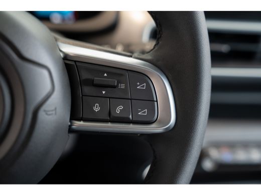 Jeep Avenger Summit 54 kWh | Infotainment Pakket | Winterpakket | Warmtepomp | Camera | Navigatie | 18 Inch Li... ActivLease financial lease