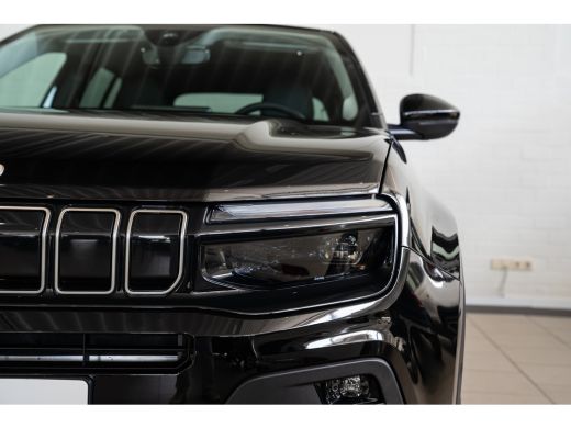 Jeep Avenger Summit 54 kWh | Infotainment Pakket | Winterpakket | Warmtepomp | Camera | Navigatie | 18 Inch Li... ActivLease financial lease