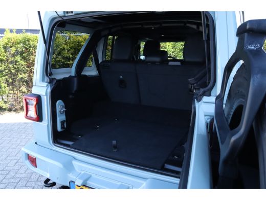 Jeep Wrangler Unlimited 4xe 380 Rubicon | MY 2025 | Skyview | 22 Inch | Elektr. sidestep | Uitlaatsysteem BRUTE... ActivLease financial lease