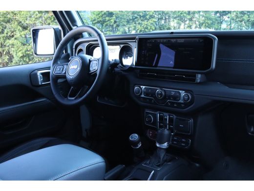Jeep Wrangler Unlimited 4xe 380 Rubicon | MY 2025 | Skyview | 22 Inch | Elektr. sidestep | Uitlaatsysteem BRUTE... ActivLease financial lease
