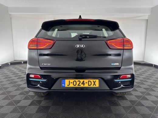 Kia e-Niro DynamicLine 64 kWh [ 3-Fase ] (INCL.BTW)  Aut. *LEATHER-MICROFIBRE | NAVI-FULLMAP | AMBIENT-LIGHT... ActivLease financial lease