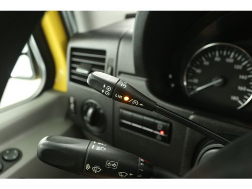 Mercedes-Benz Sprinter 319 3.0 CDI V6 L2H2 191PK Automaat 3500KG Trekgew. Trekhaak Airco Camera Cruise Navigatie ActivLease financial lease