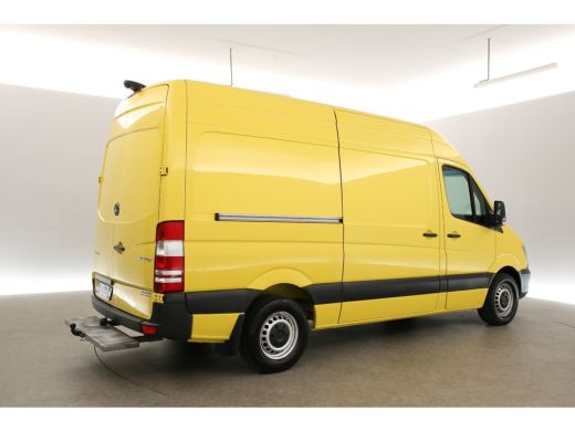 Mercedes-Benz Sprinter 319 3.0 CDI V6 L2H2 191PK Automaat 3500KG Trekgew. Trekhaak Airco Camera Cruise Navigatie ActivLease financial lease