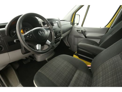 Mercedes-Benz Sprinter 319 3.0 CDI V6 L2H2 191PK Automaat 3500KG Trekgew. Trekhaak Airco Camera Cruise Navigatie ActivLease financial lease