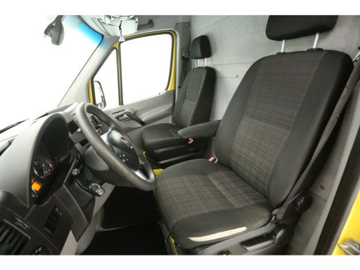 Mercedes-Benz Sprinter 319 3.0 CDI V6 L2H2 191PK Automaat 3500KG Trekgew. Trekhaak Airco Camera Cruise Navigatie ActivLease financial lease