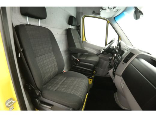 Mercedes-Benz Sprinter 319 3.0 CDI V6 L2H2 191PK Automaat 3500KG Trekgew. Trekhaak Airco Camera Cruise Navigatie ActivLease financial lease