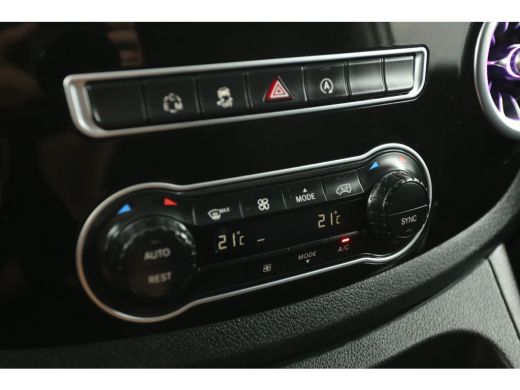 Mercedes-Benz Vito 114 CDI Lang Automaat Camera Carplay LED Leder Airco Cruise Trekhaak PDC 19"LMV ActivLease financial lease