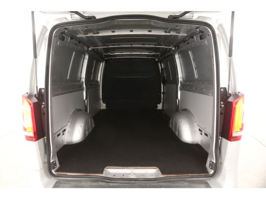 Mercedes-Benz Vito 114 CDI Lang Automaat Camera Carplay LED Leder Airco Cruise Trekhaak PDC 19"LMV ActivLease financial lease
