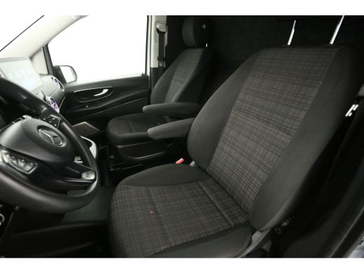 Mercedes-Benz Vito 114 CDI Lang Automaat Camera Carplay LED Leder Airco Cruise Trekhaak PDC 19"LMV ActivLease financial lease