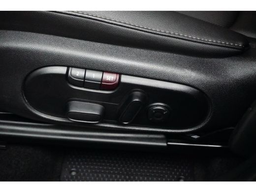 Mini Countryman 2.0 Cooper S E ALL4 Chili | Achterbank in delen neerklapbaar | Achteruitrijcamera | Afwijkende da... ActivLease financial lease