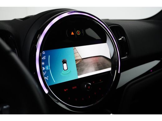 Mini Countryman 2.0 Cooper S E ALL4 Chili | Achterbank in delen neerklapbaar | Achteruitrijcamera | Afwijkende da... ActivLease financial lease