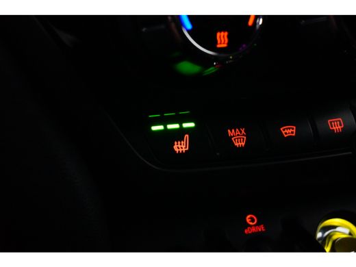 Mini Countryman 2.0 Cooper S E ALL4 Chili | Achterbank in delen neerklapbaar | Achteruitrijcamera | Afwijkende da... ActivLease financial lease