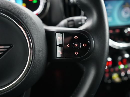 Mini Countryman 2.0 Cooper S E ALL4 Chili | Achterbank in delen neerklapbaar | Achteruitrijcamera | Afwijkende da... ActivLease financial lease