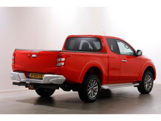 Mitsubishi L200 2.4 DI-D 180pk Club Cab Intense 4x4 High/Low Gearing + Diff. Lock 12-2018 ActivLease financial lease