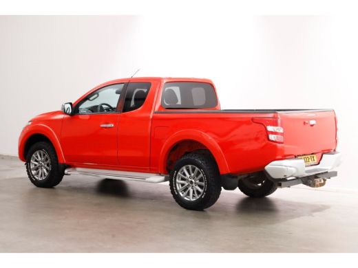 Mitsubishi L200 2.4 DI-D 180pk Club Cab Intense 4x4 High/Low Gearing + Diff. Lock 12-2018 ActivLease financial lease