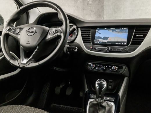 Opel Crossland X 1.2 Sport (APPLE CARPLAY, GROOT NAVI, 360 CAMERA, TREKHAAK, CLIMATE, SPORTSTOELEN, LM VELGEN, GET... ActivLease financial lease