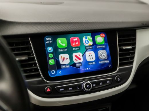 Opel Crossland X 1.2 Sport (APPLE CARPLAY, GROOT NAVI, 360 CAMERA, TREKHAAK, CLIMATE, SPORTSTOELEN, LM VELGEN, GET... ActivLease financial lease