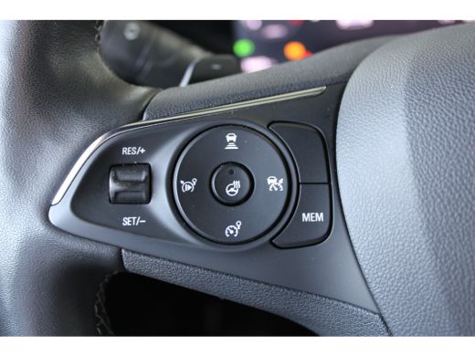 Opel Mokka 1.2 Turbo Ultimate Alcantara | Stoelmassage | Stoelen verwarmd | LED | Keyless ActivLease financial lease